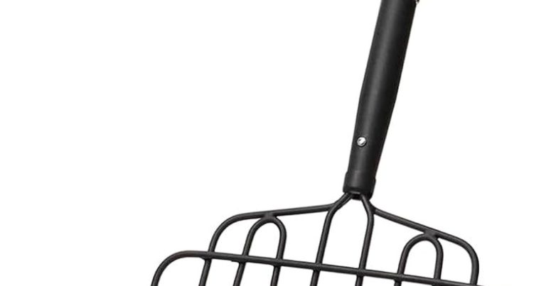 Best Pitchfork For Mulch: Move More, Hurt Less